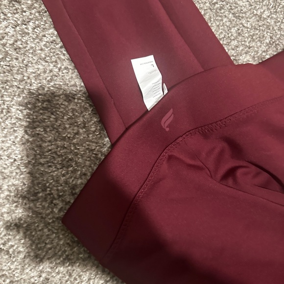 Fabletics Atlantic Scuba Legging - Picture 4 of 5